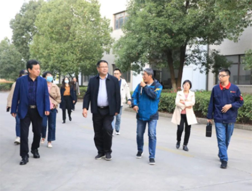 省发改委调研组莅临33474蒙特卡罗工厂调研